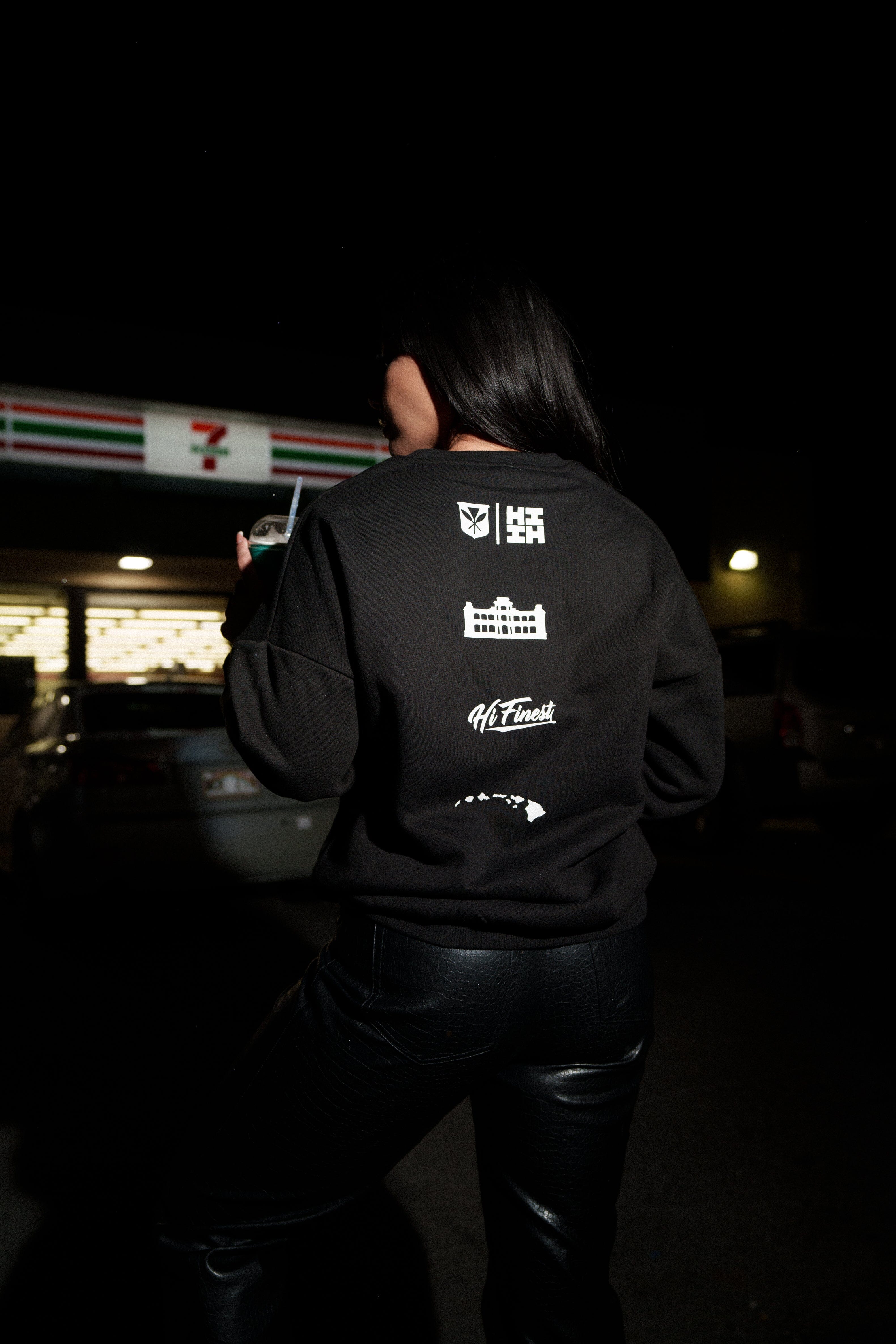 BLACK & RED HI FINEST SCRIPT OVERSIZED SWEATER