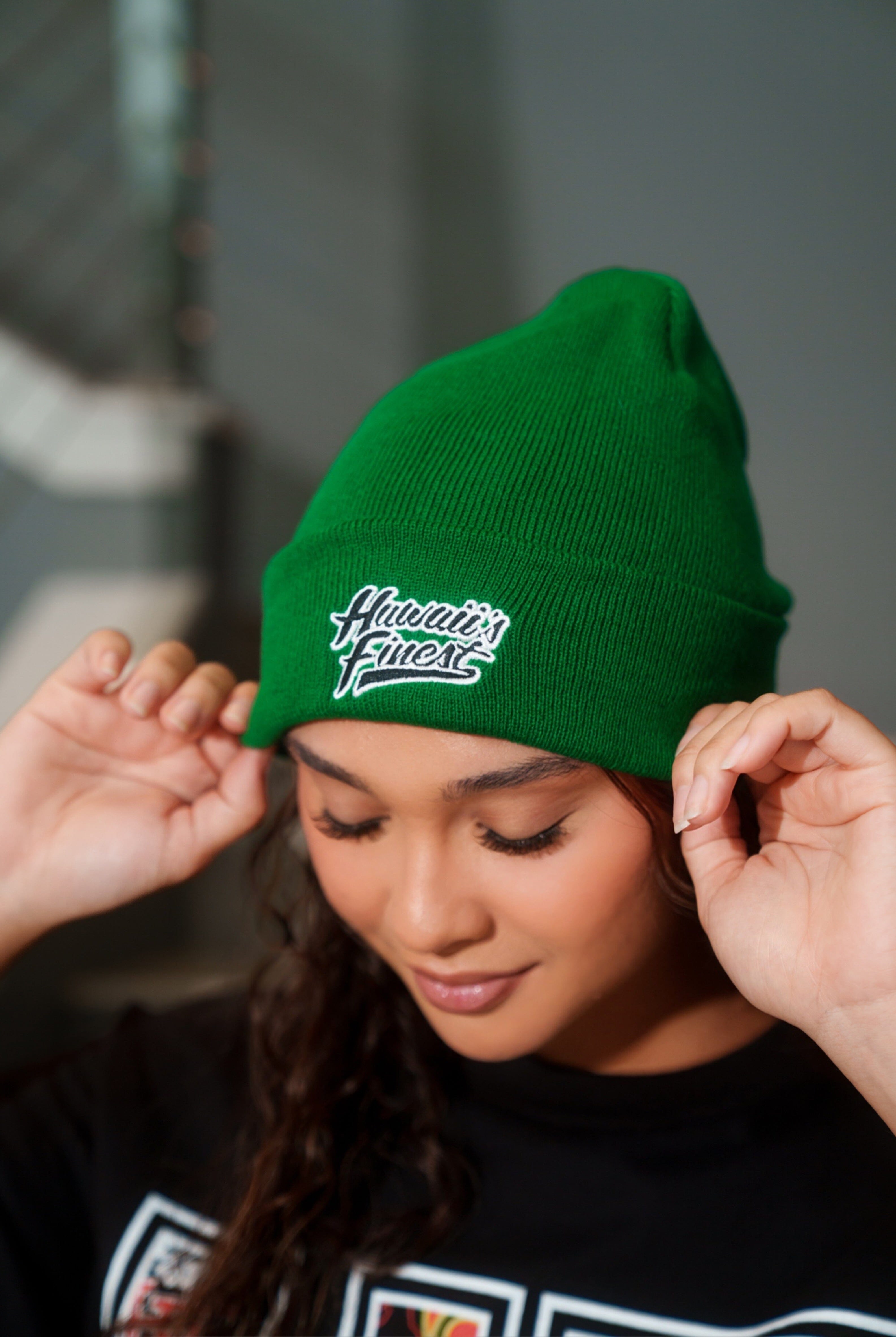 GREEN SCRIPT BEANIE