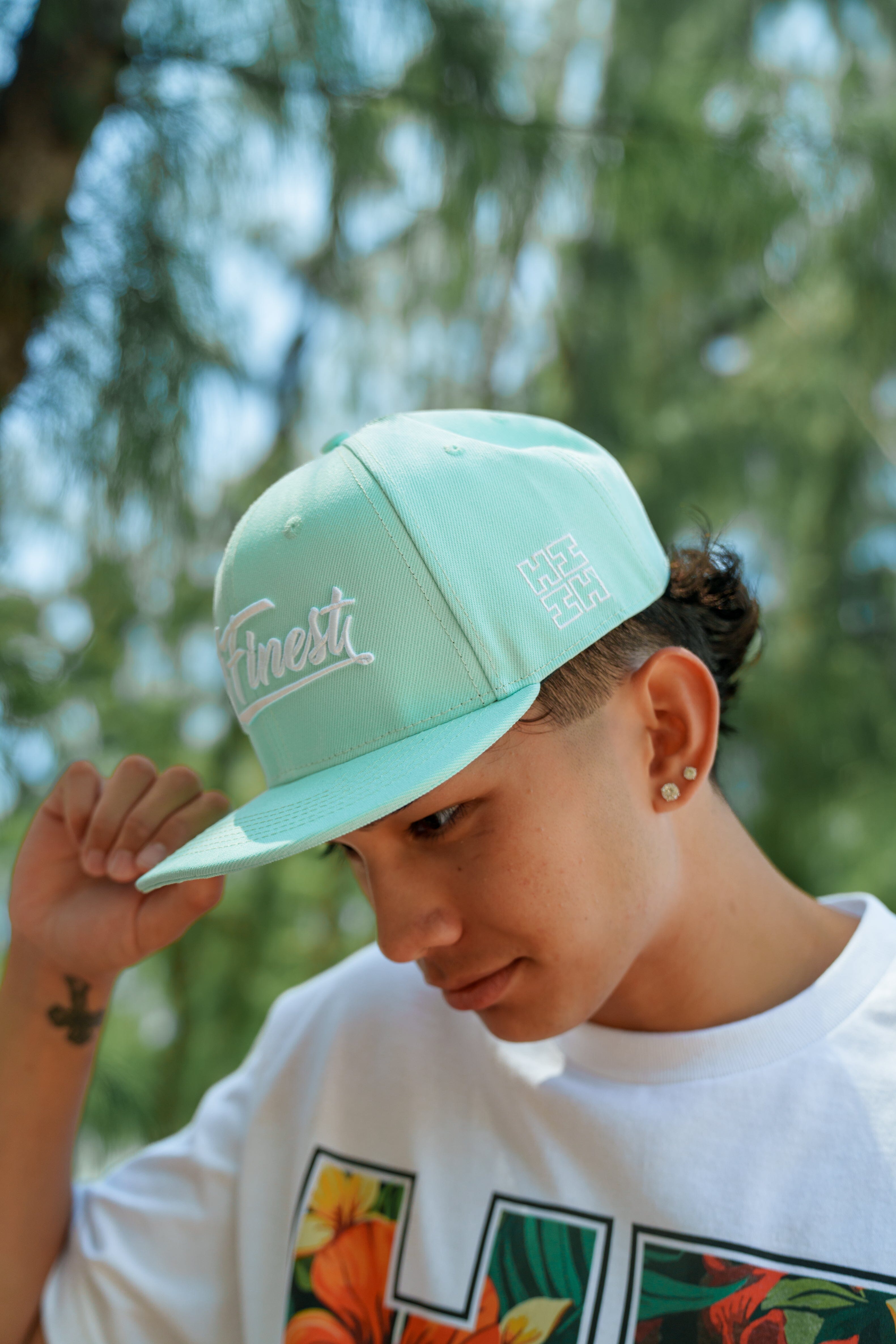 TEAL & WHITE SCRIPT HAT