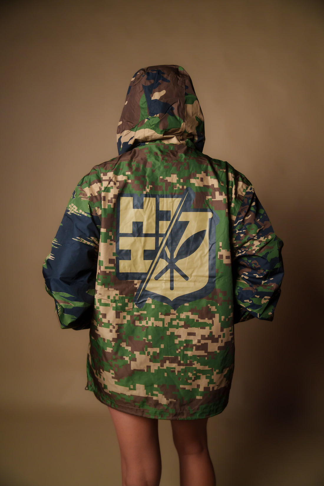 WOODLAND CAMO COLLAGE RAIN JACKET