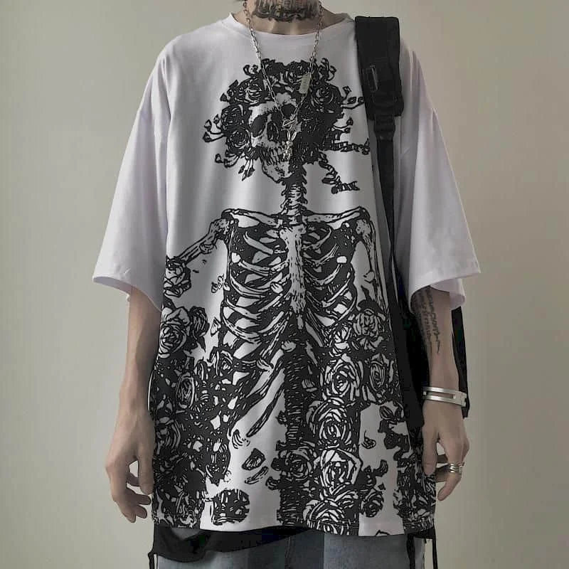 Men T-shirts 2023 Summer Streetwear High Street Gothic Skull Tshirt Loose Oversized Short-sleeved T shirt Dark Anime Men Y2k Top
