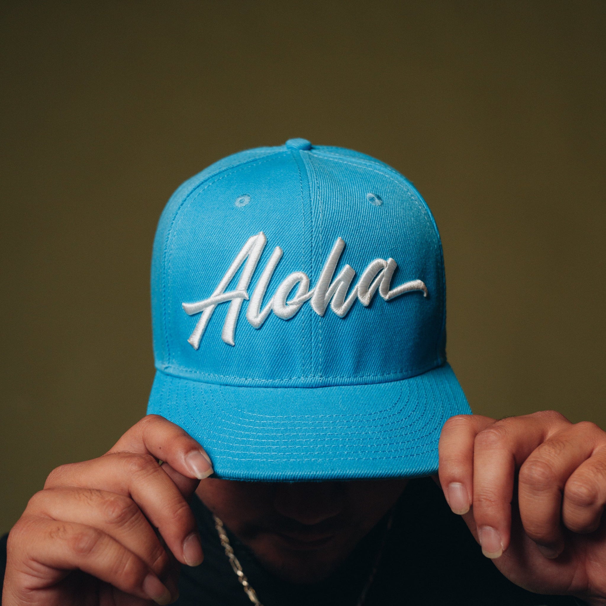 BABY BLUE & WHITE ALOHA SCRIPT