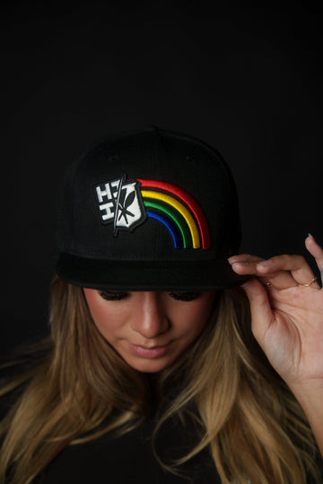 BLACK RAINBOW HAT